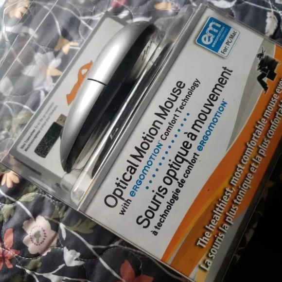 Maxell optical motion mouse w/ ergomotion comfort Technology open box - Picture 4 of 5